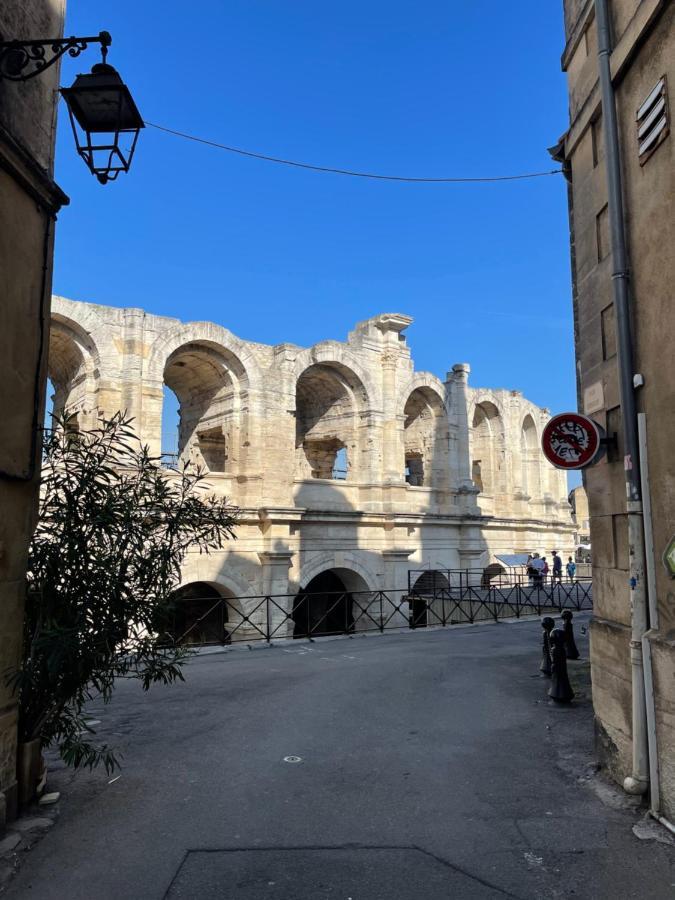 Duplex Avec Vue Sur Les Arenes Apartment Arles Luaran gambar